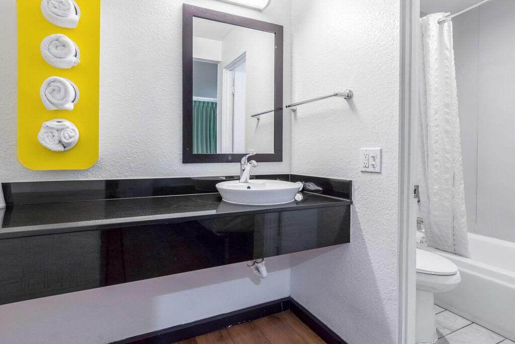 hotel image 8
