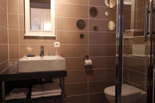 hotel image 16