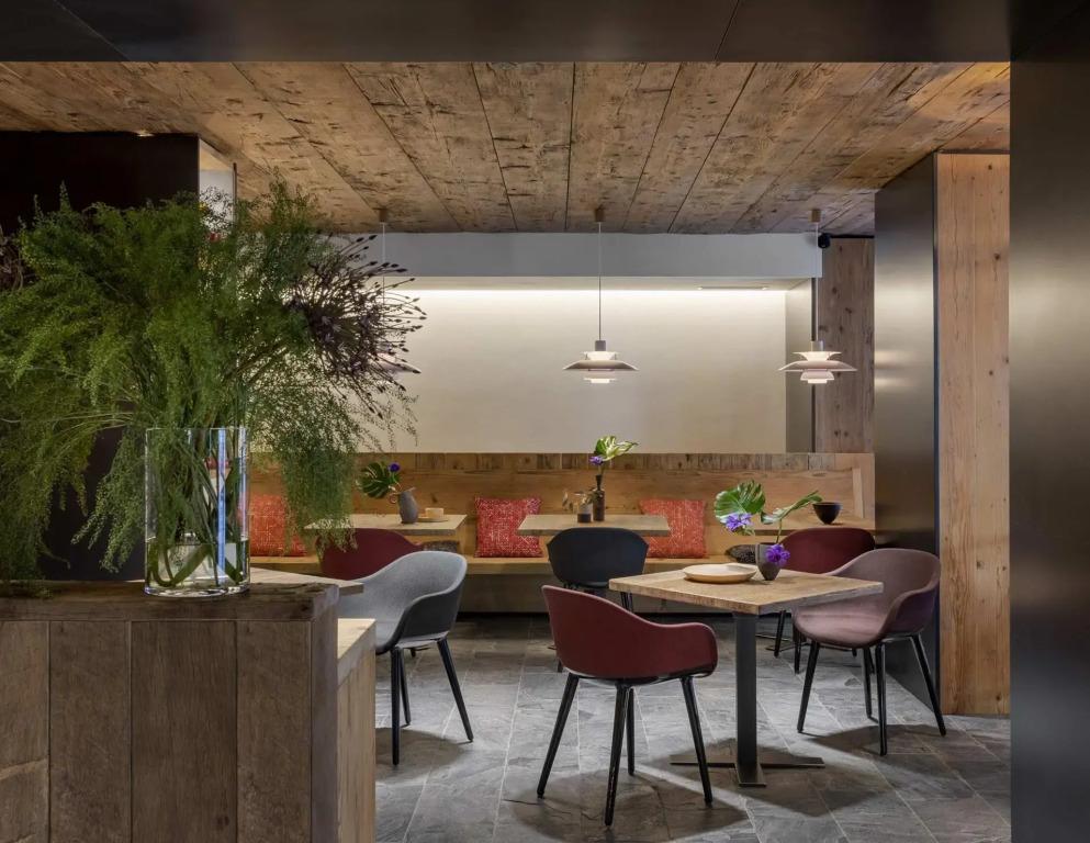 hotel image 11