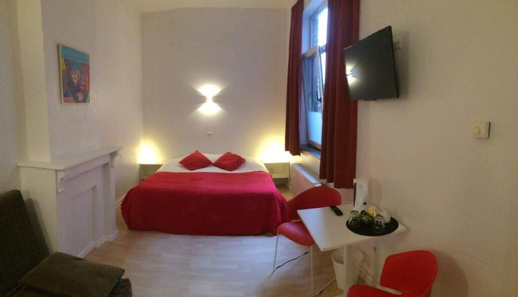 hotel image 12