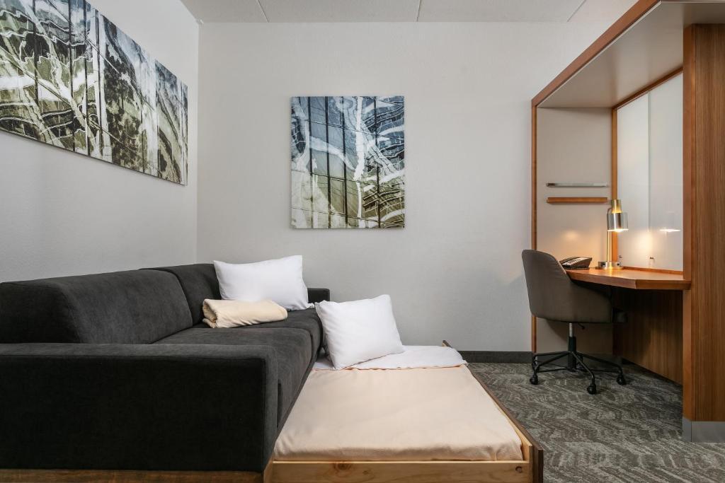 hotel image 10