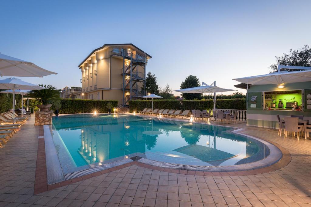 hotel image 18