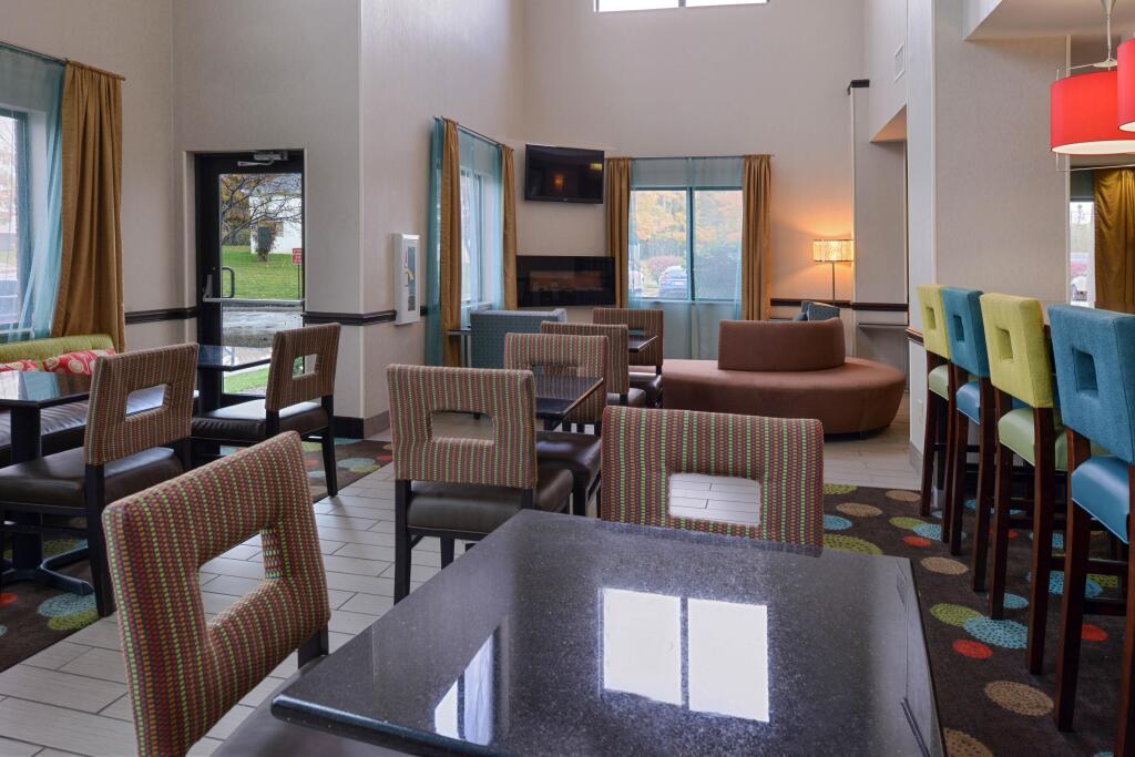 hotel image 10