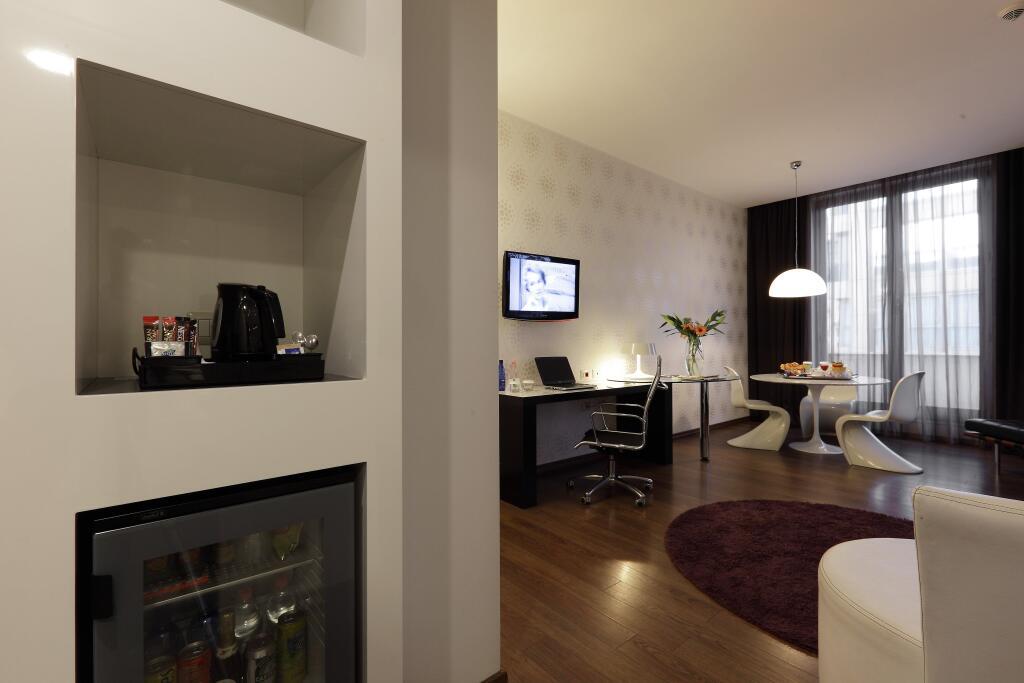 hotel image 12