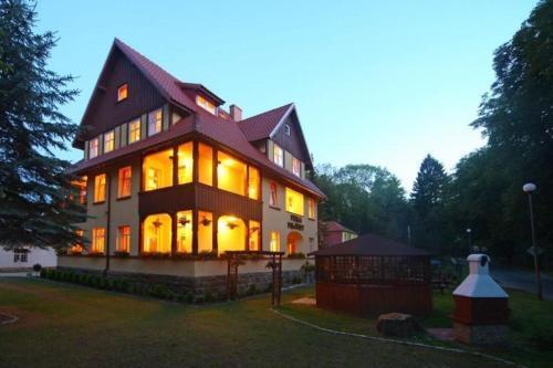 hotel image 12