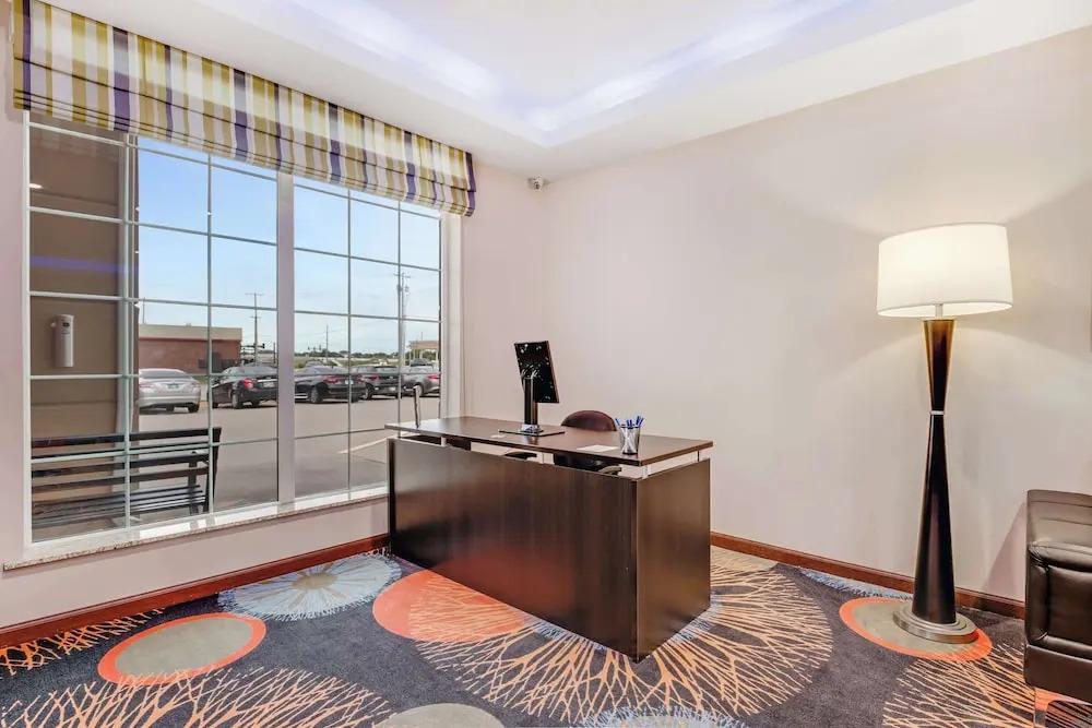 hotel image 18
