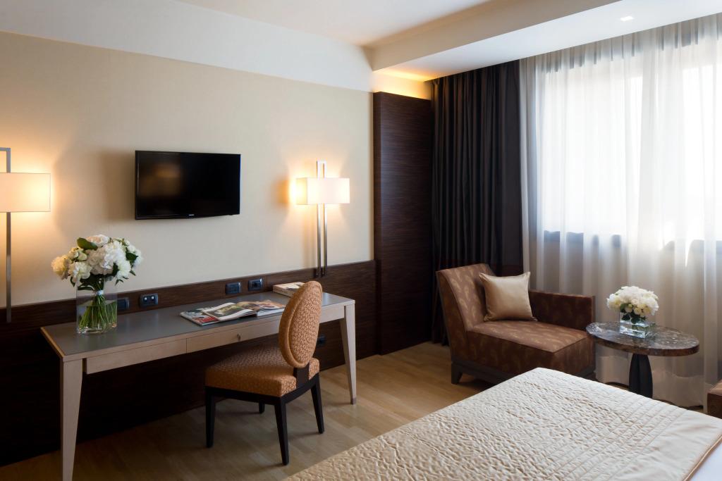 hotel image 12