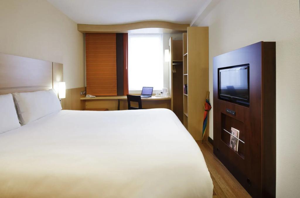 hotel image 24