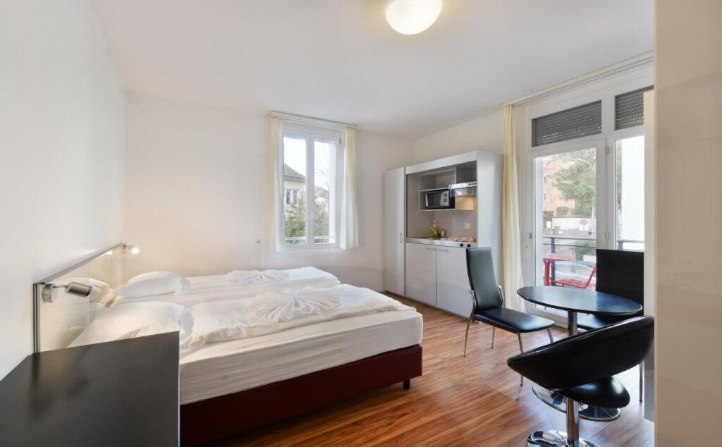 hotel image 8