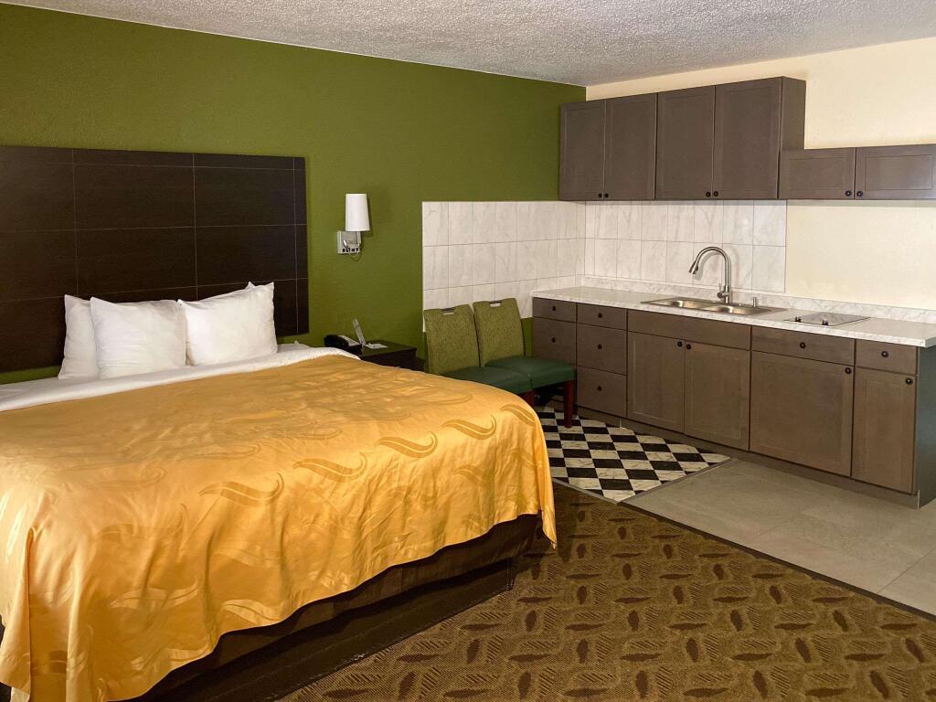 hotel image 8