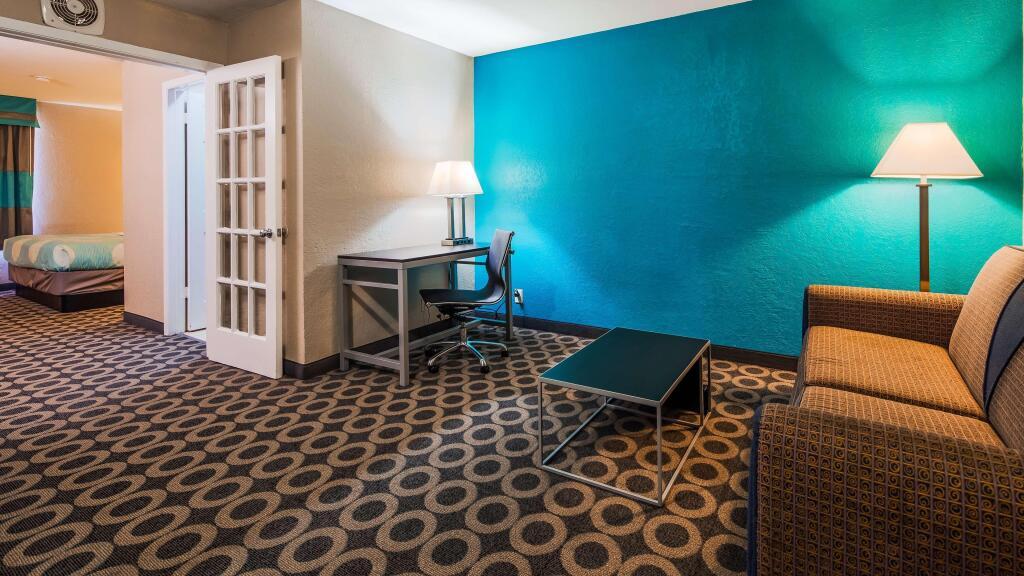 hotel image 8