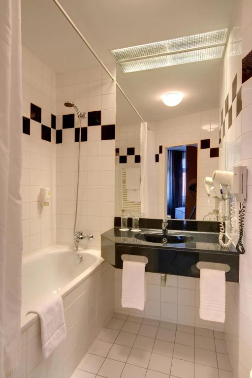 hotel image 13