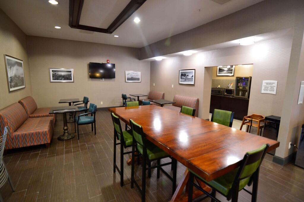 hotel image 12