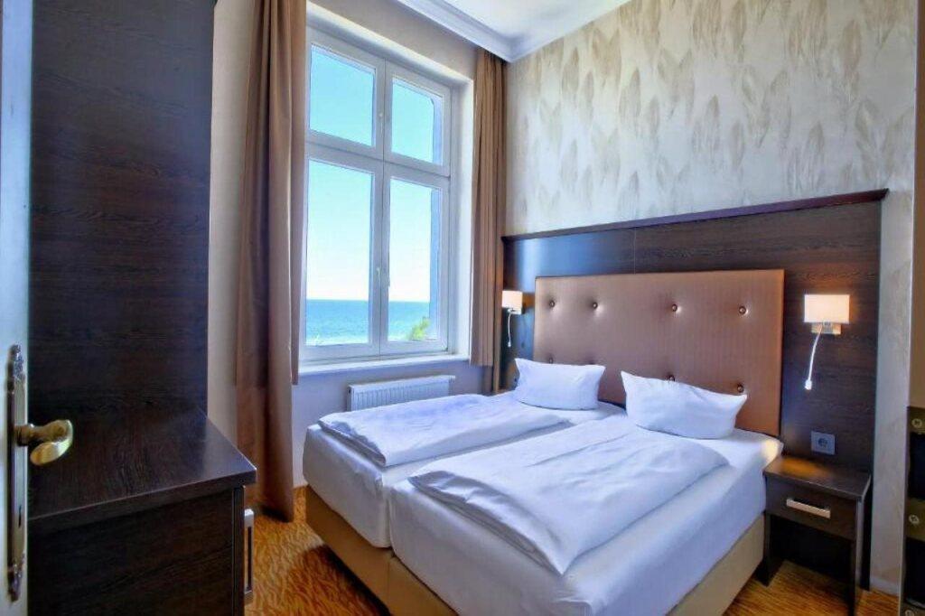hotel image 8