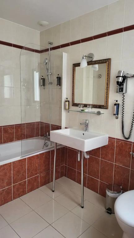 hotel image 39