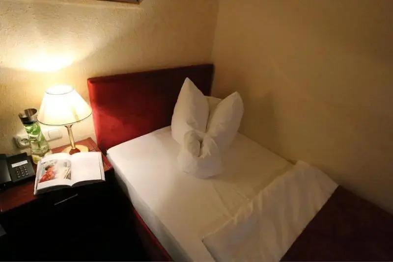 hotel image 9