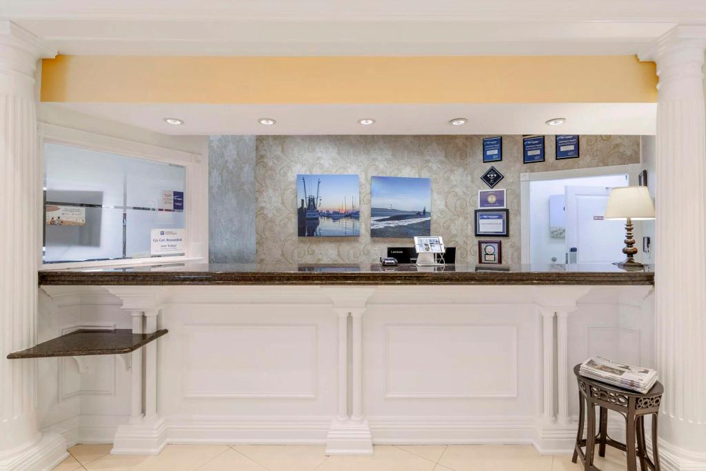 hotel image 10