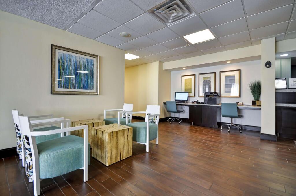 hotel image 13