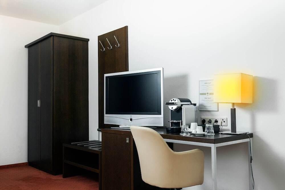 hotel image 10