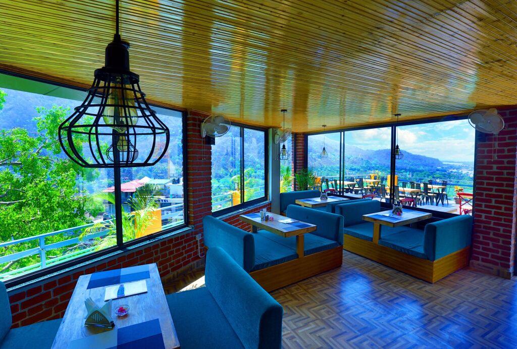 hotel image 9