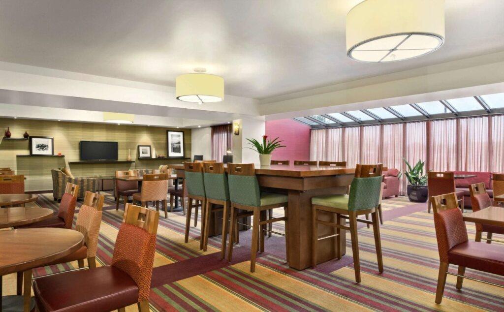 hotel image 16