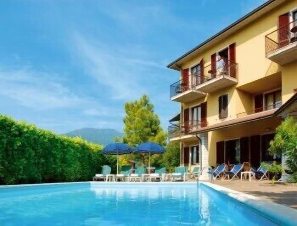 hotel image 11