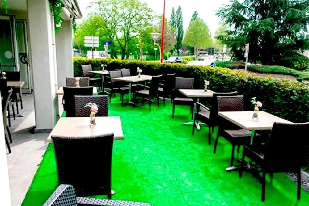 hotel image 16
