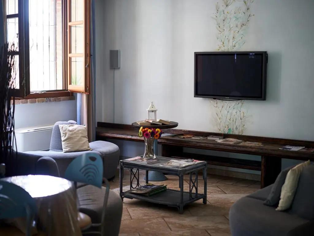 hotel image 10