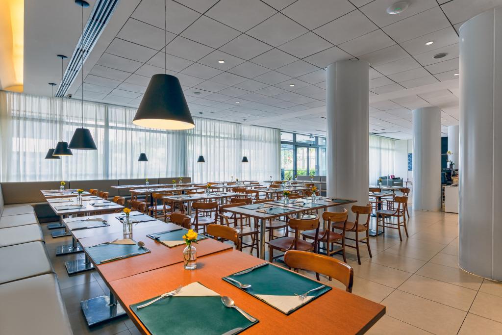 hotel image 16