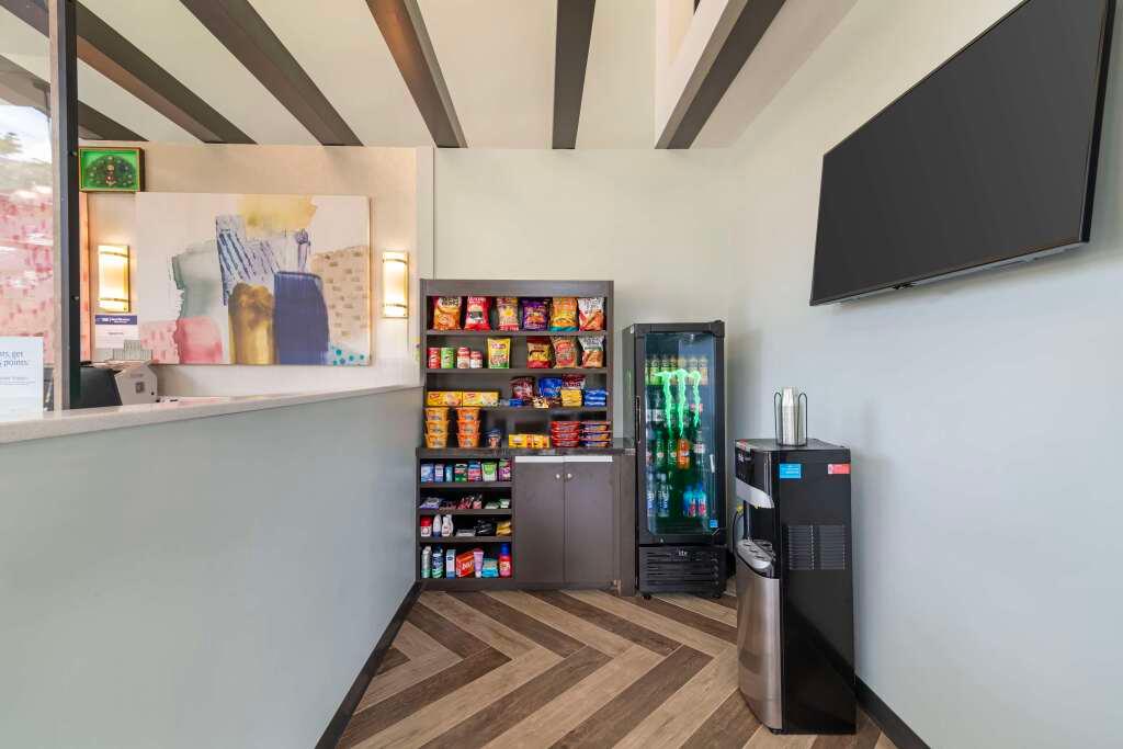 hotel image 8