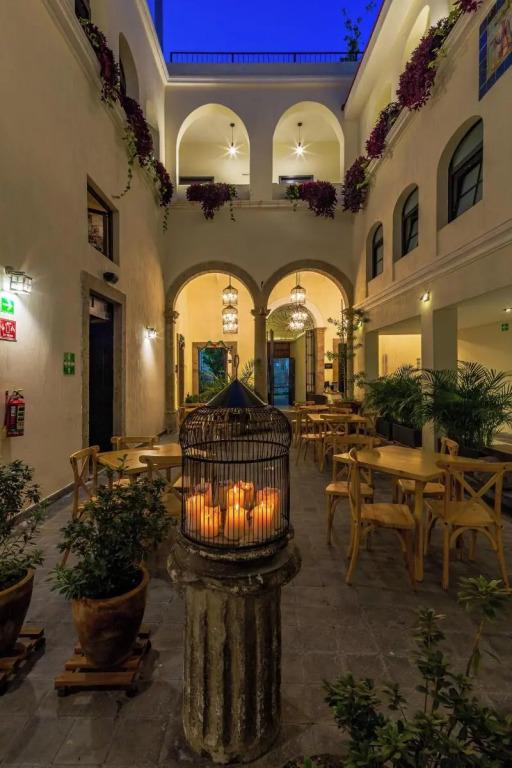 hotel image 8