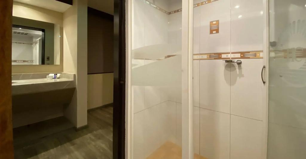 hotel image 16