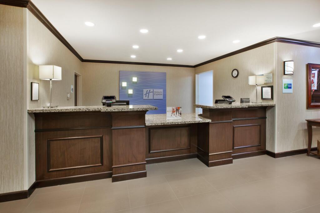 hotel image 8