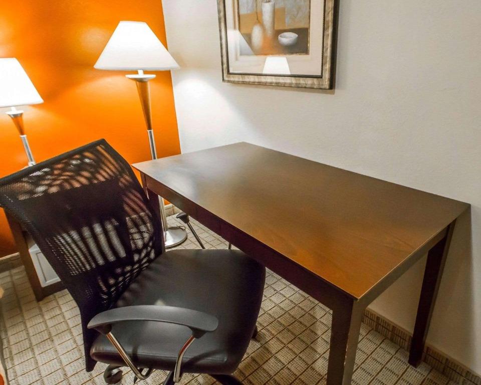 hotel image 10