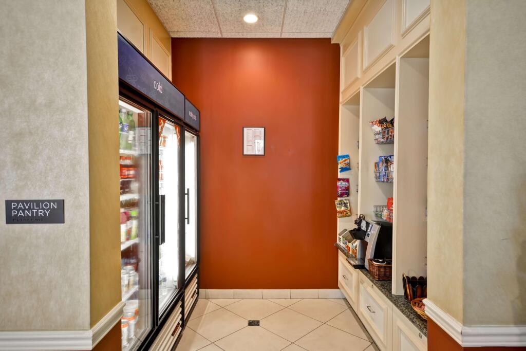 hotel image 16