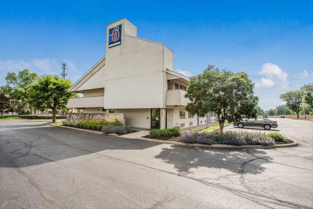 hotel image 10
