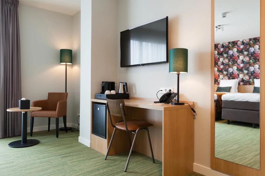 hotel image 10