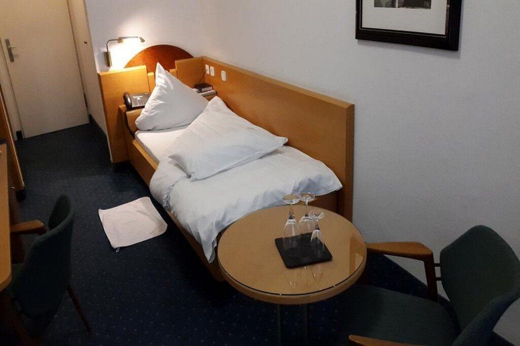 hotel image 11