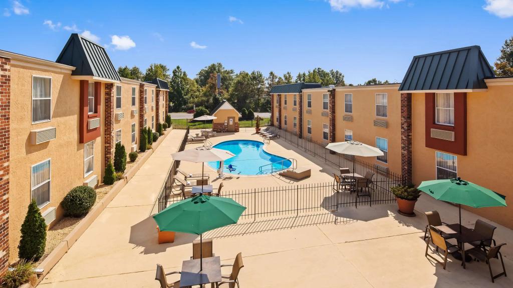 hotel image 12