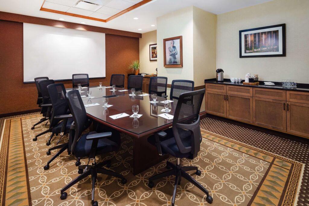 hotel image 16