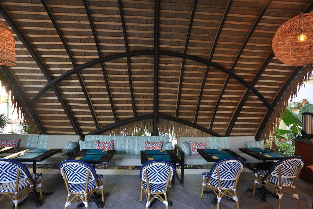 hotel image 8