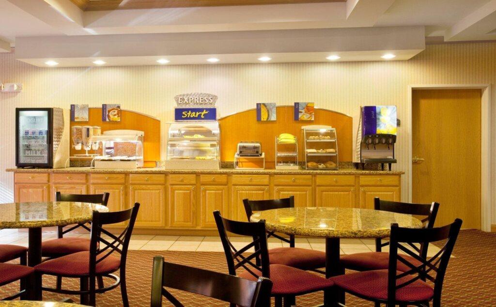 hotel image 10