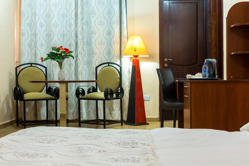 hotel image 13