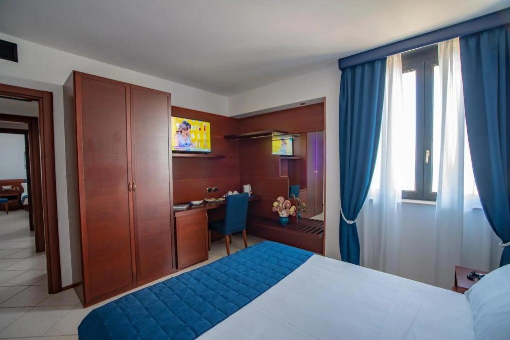 hotel image 10