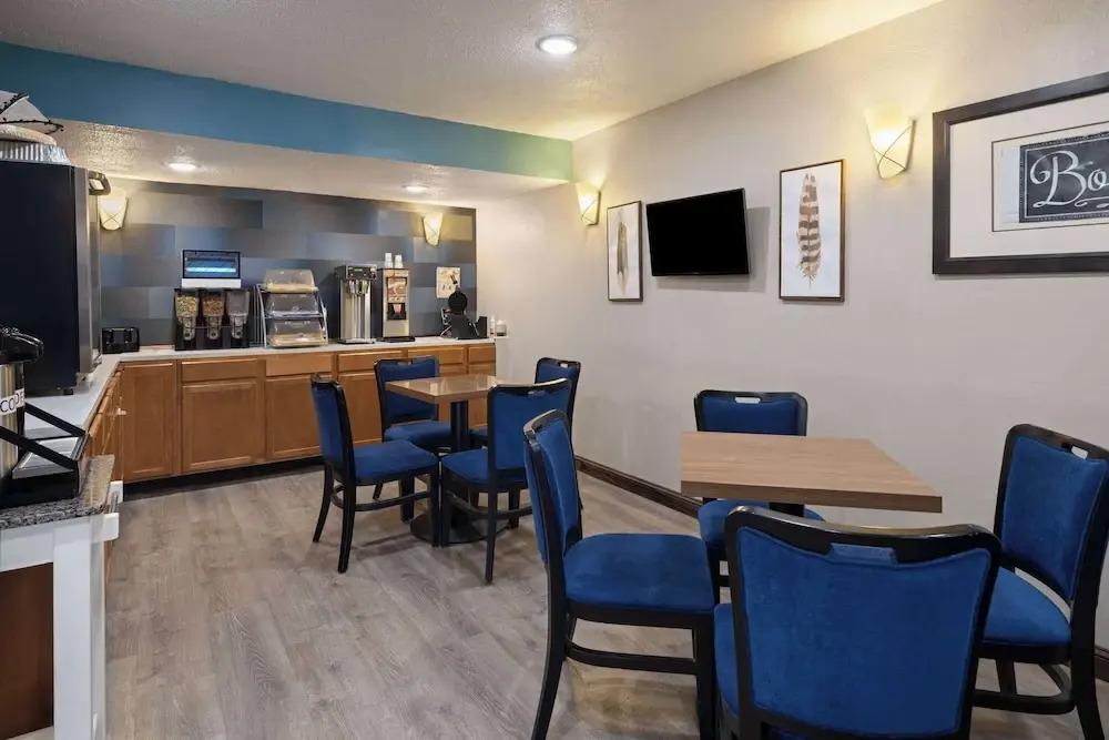 hotel image 10