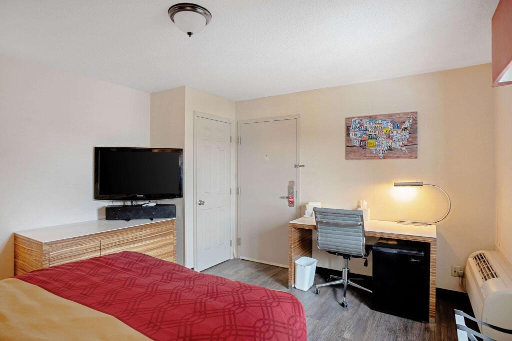 hotel image 9