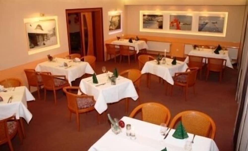 hotel image 16