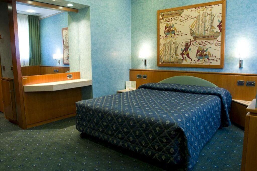 hotel image 8