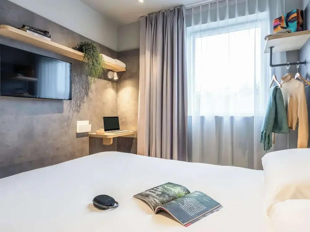 hotel image 8