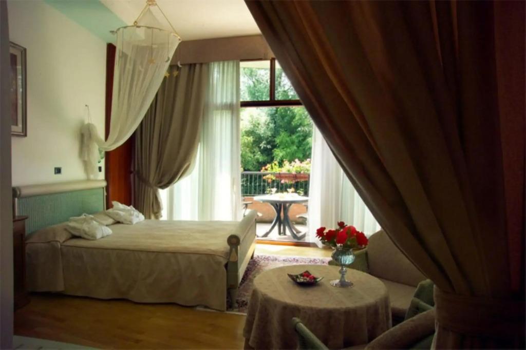 hotel image 56